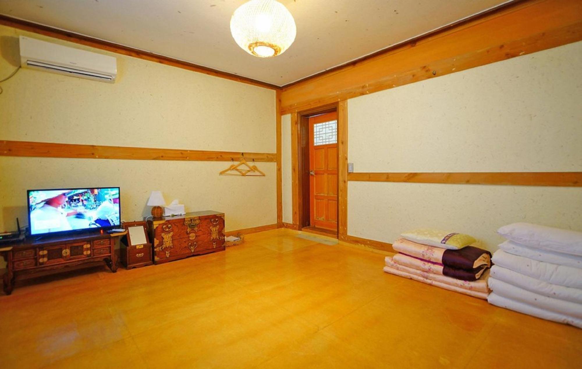 Hanok Gotaek Goeul Jeonju Eksteriør bilde