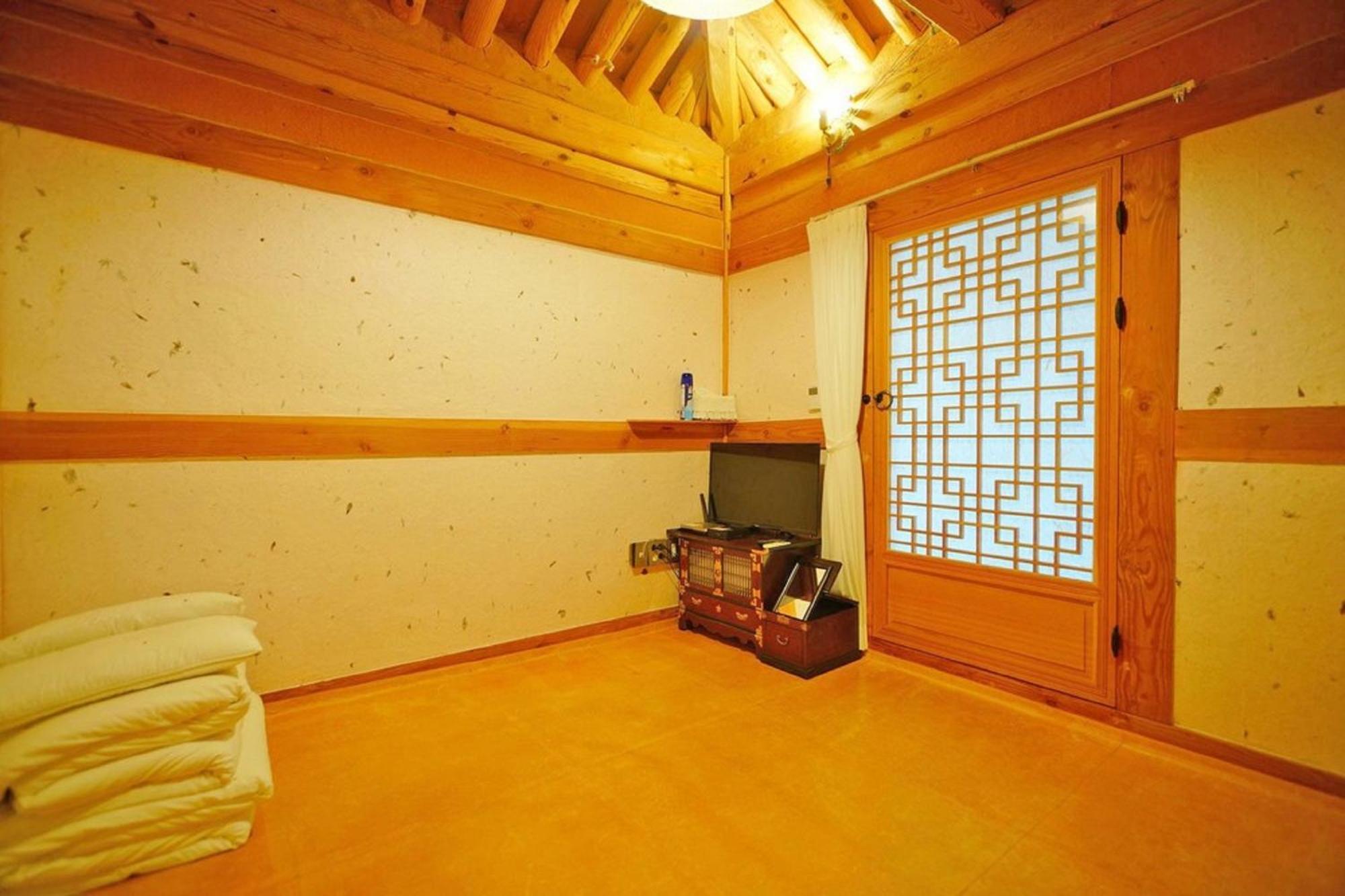 Hanok Gotaek Goeul Jeonju Eksteriør bilde