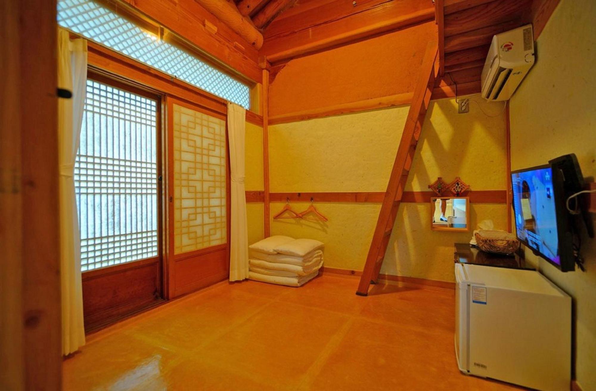 Hanok Gotaek Goeul Jeonju Eksteriør bilde