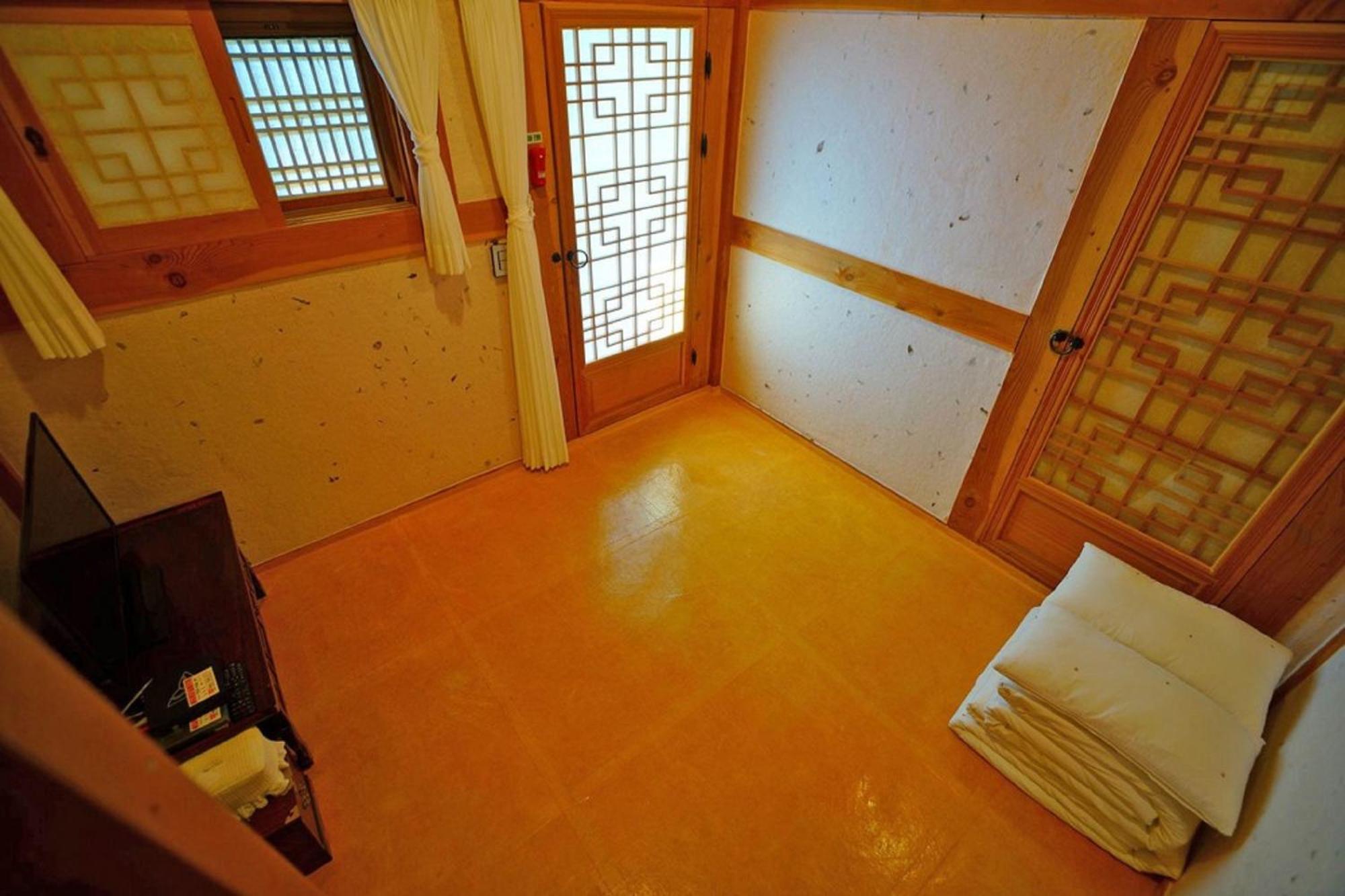 Hanok Gotaek Goeul Jeonju Eksteriør bilde