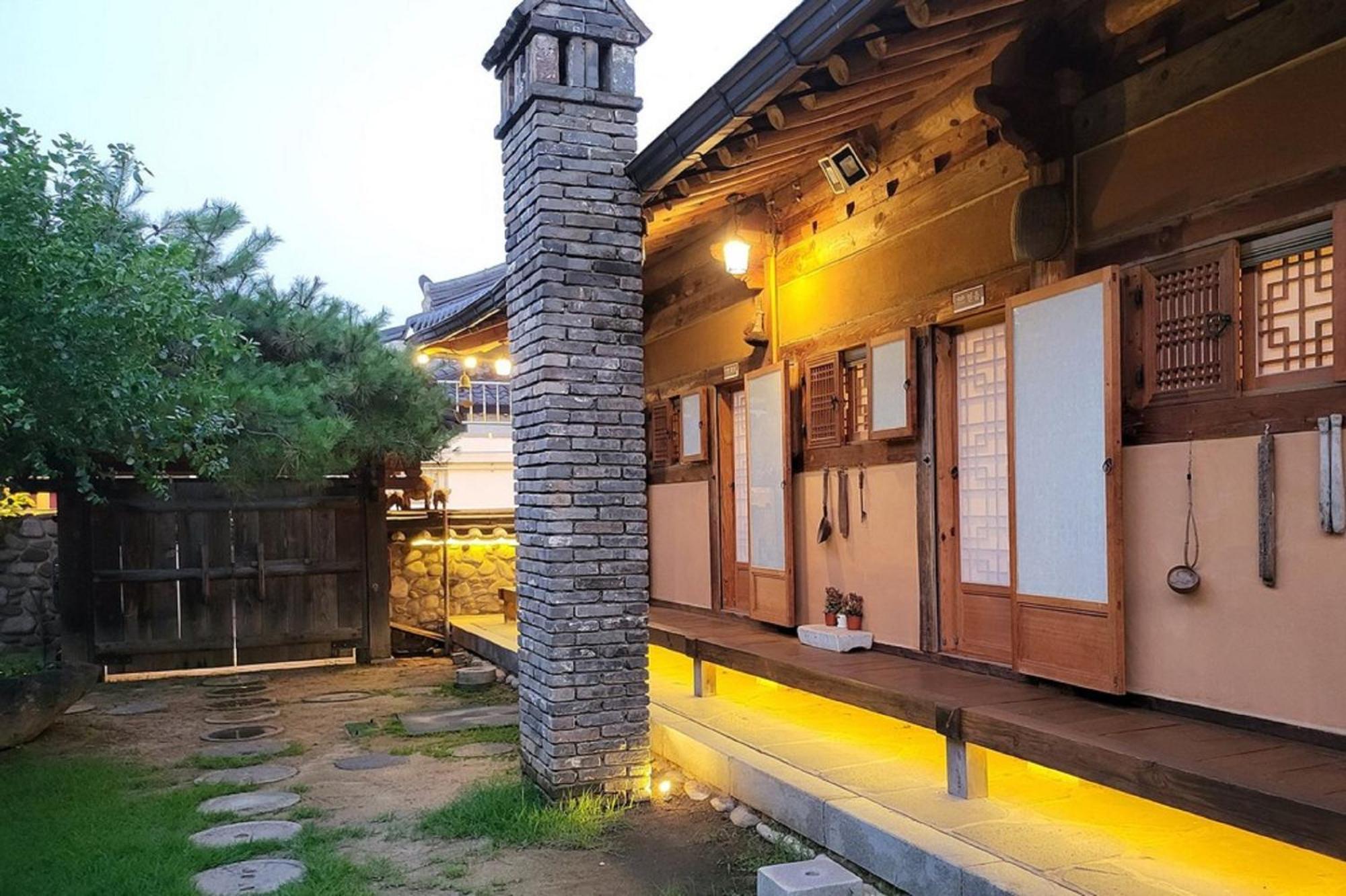 Hanok Gotaek Goeul Jeonju Eksteriør bilde