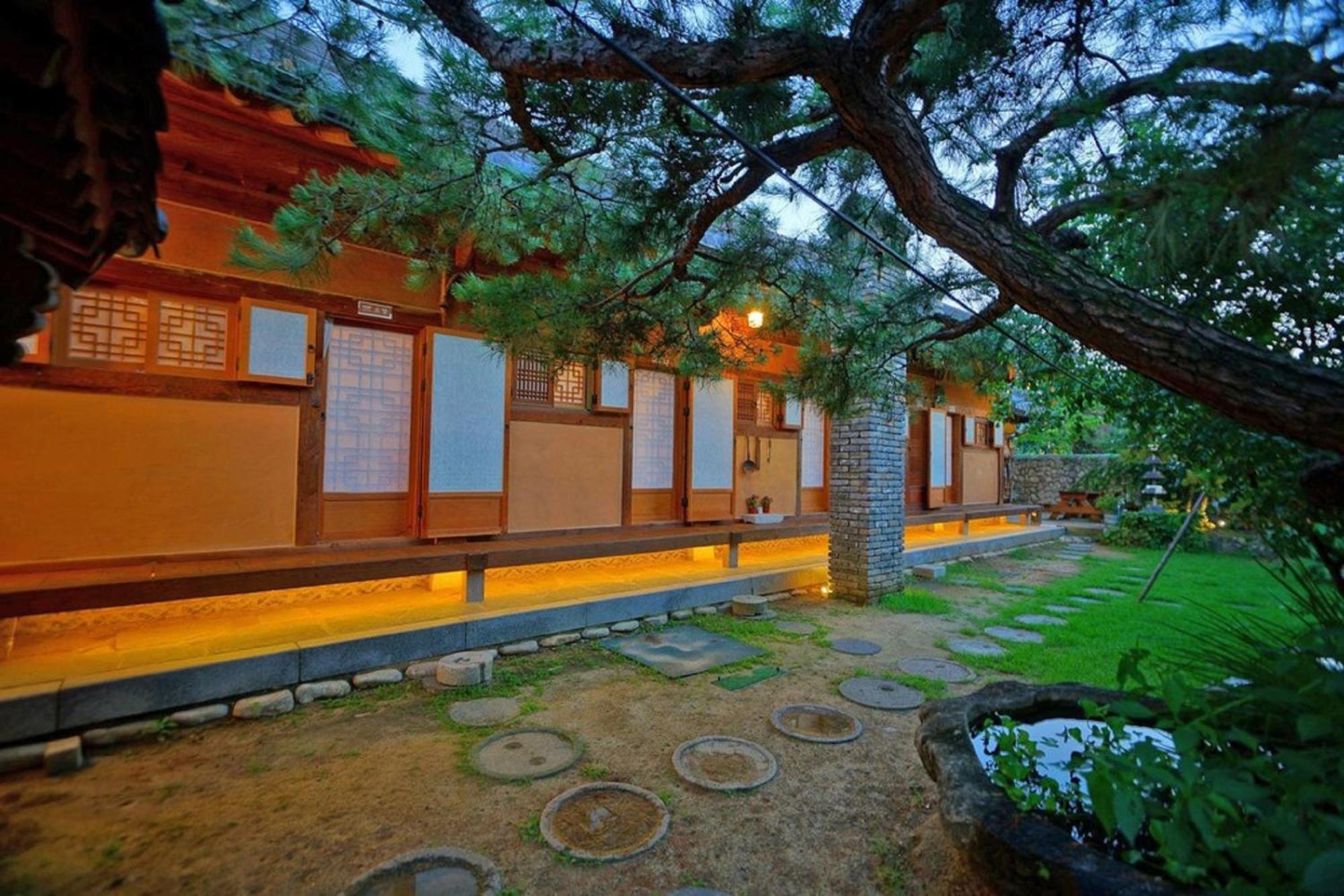 Hanok Gotaek Goeul Jeonju Eksteriør bilde