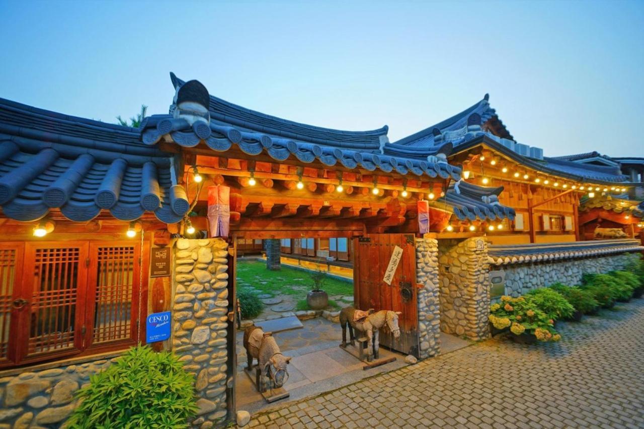 Hanok Gotaek Goeul Jeonju Eksteriør bilde